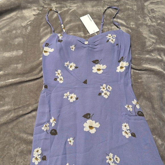 Reformation Emersyn Dress Cordelia - Size 4 - Picture 3 of 7